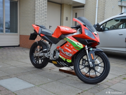 Derbi GPR 50 rood